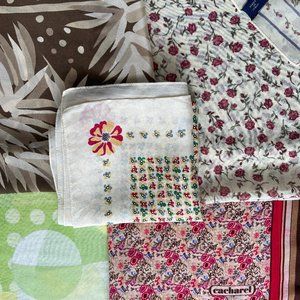 Lot of 5 silk scarves white Gap/green/white/brown